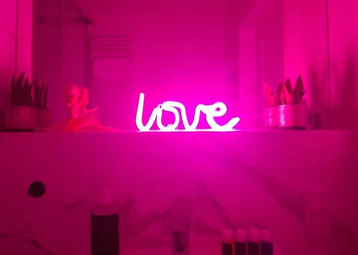 Pole Dance Apartment Lalka Milosci * Βρότσλαβ